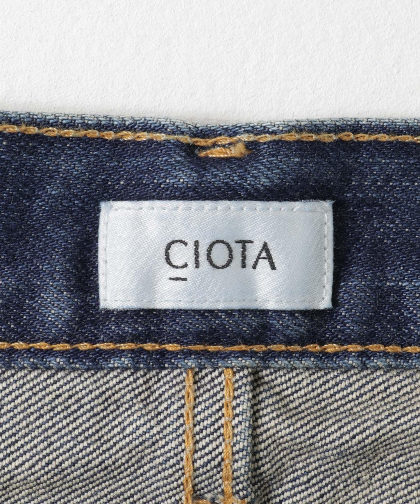 CIOTA 蘇賓棉13.5盎司錐形牛仔褲