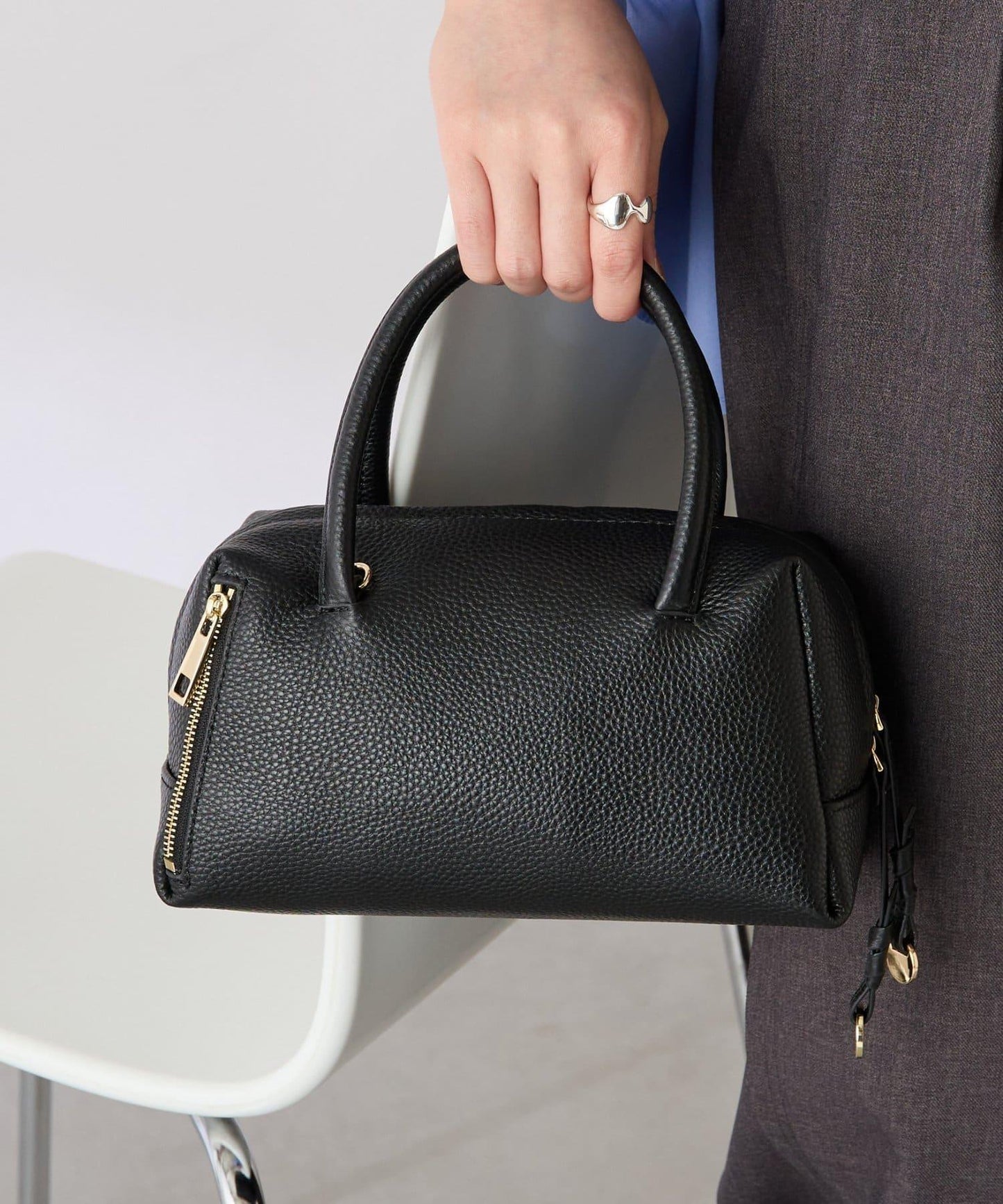 【PAPILLONNER/パピヨネ】皮革掛飾波士頓包/麂皮