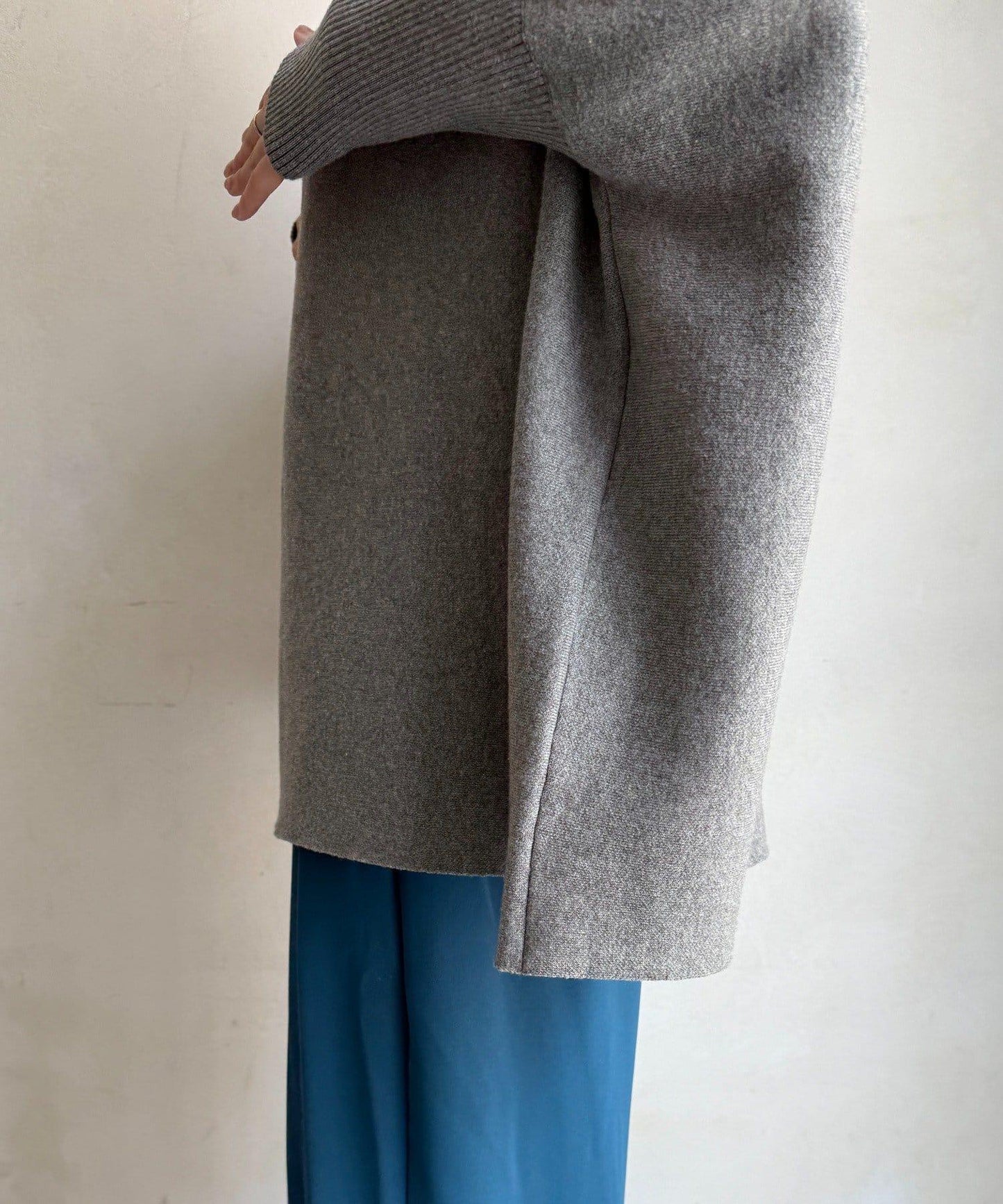 連帽斗篷針織衫