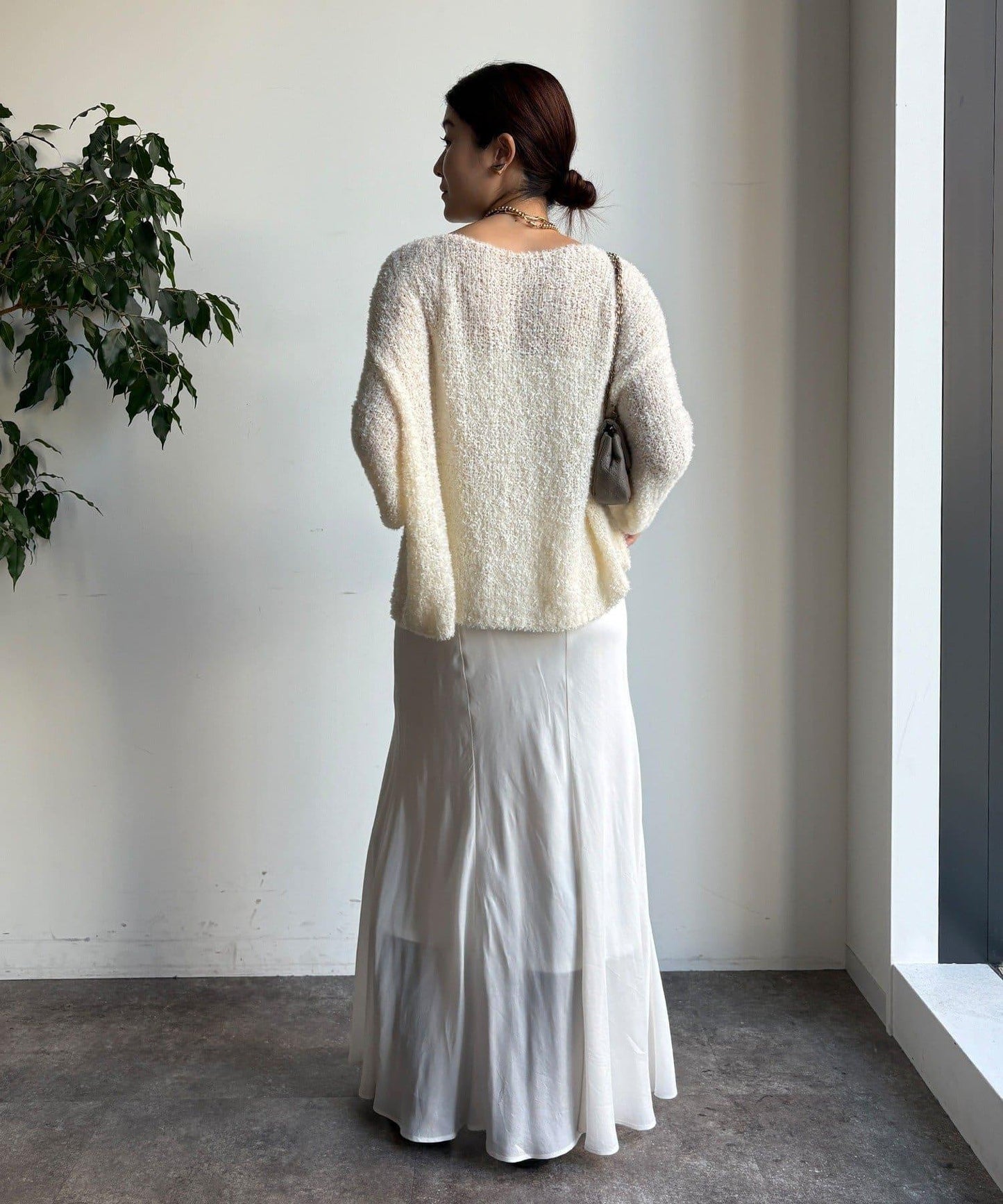 蝴蝶結紗線羽毛套頭衫