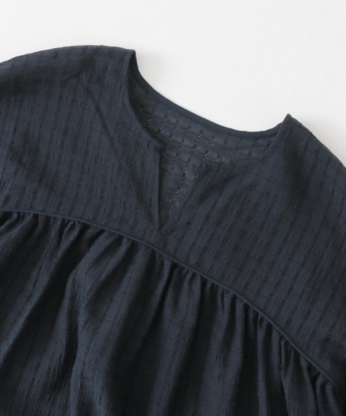 抽繩袖迷你連衣裙