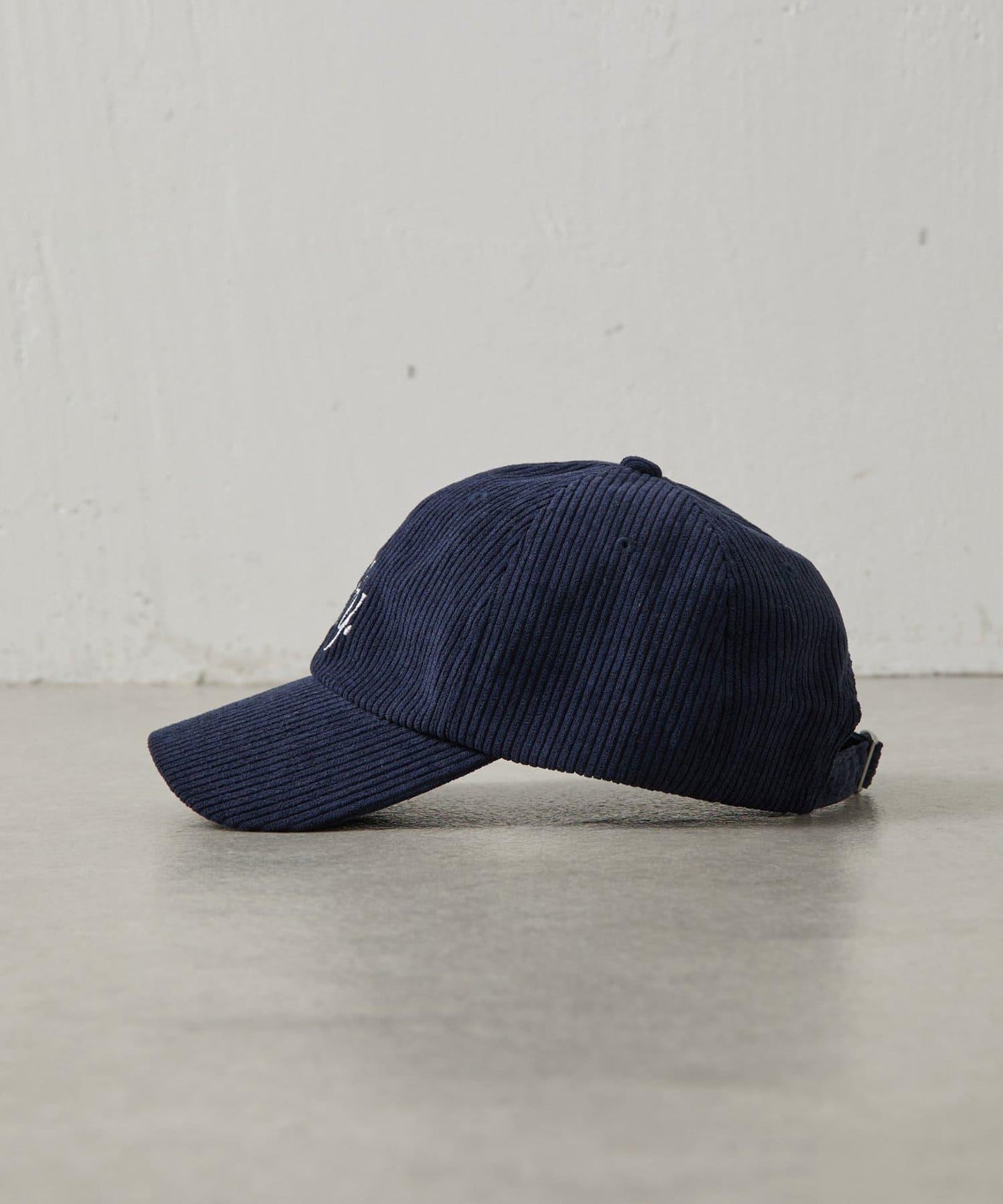 【AW】燈芯絨刺繡棒球帽
