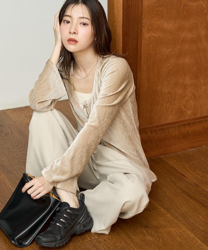 楊柳天鵝絨釦子上衣