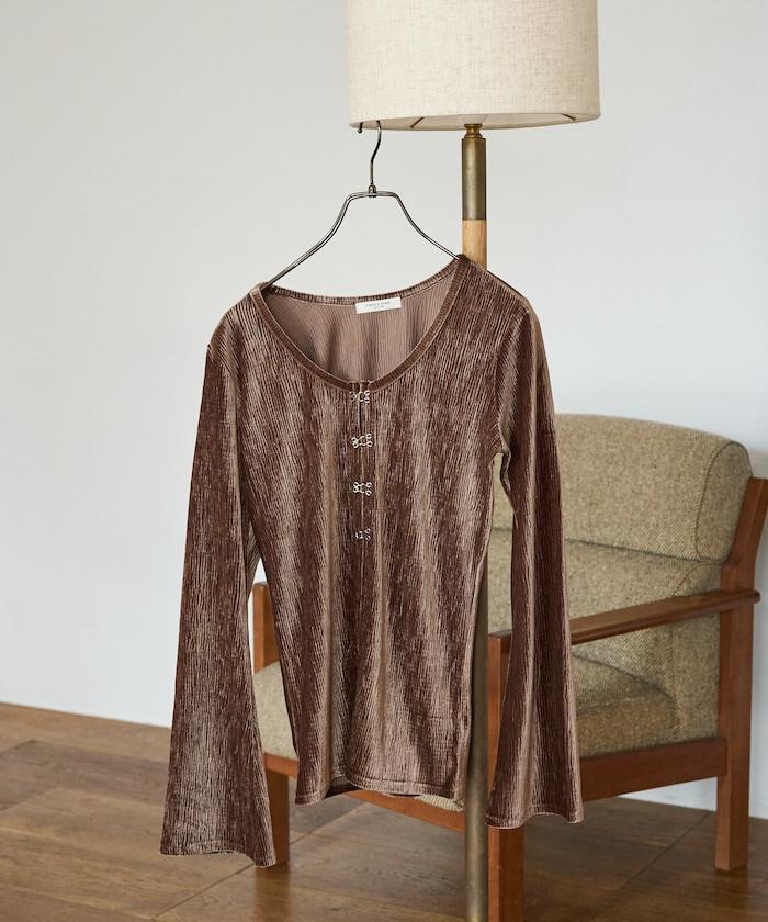 楊柳天鵝絨釦子上衣