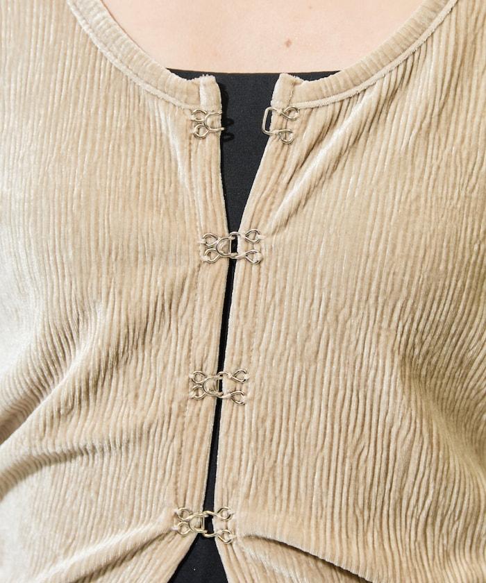 楊柳天鵝絨釦子上衣