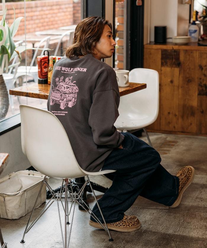 SHE WOLF DINER×FREAK'S STORE/シーウルフダイナー 特別款 寬鬆版型 背部印花 圓領衛衣/CAR