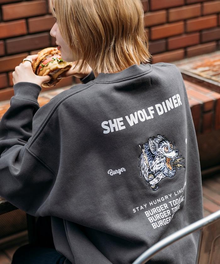 SHE WOLF DINER×FREAK'S STORE/シーウルフダイナー特別款寬鬆版型後背刺繡圓領衛衣/WOLF
