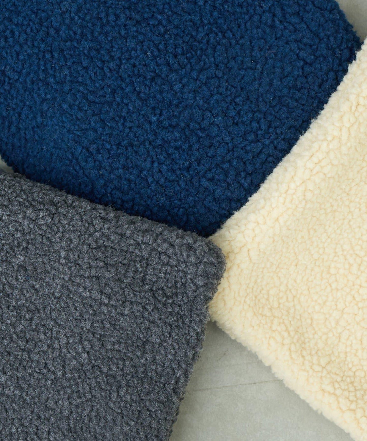 羊羔絨平底托特包