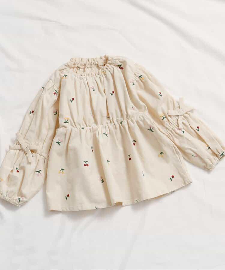 袖蝴蝶結愛心櫻桃刺繡長款上衣