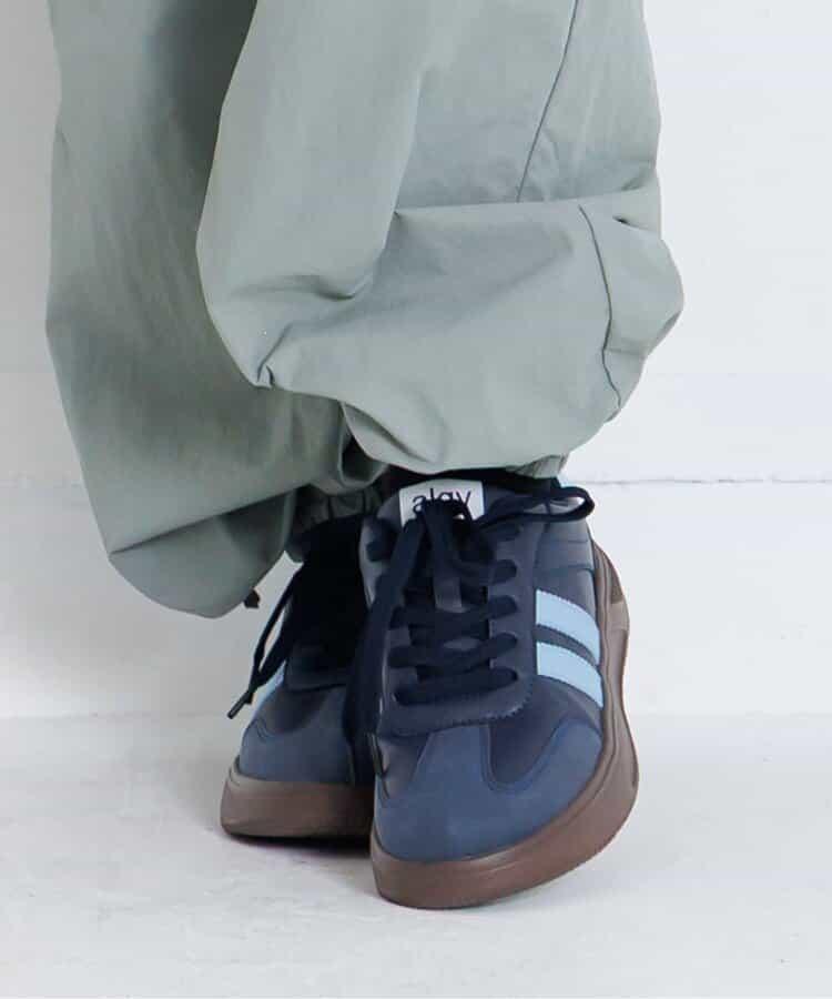 條紋休閒運動鞋