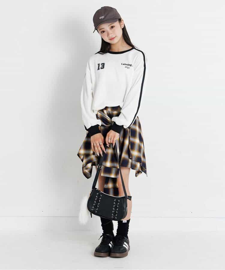 條紋休閒運動鞋