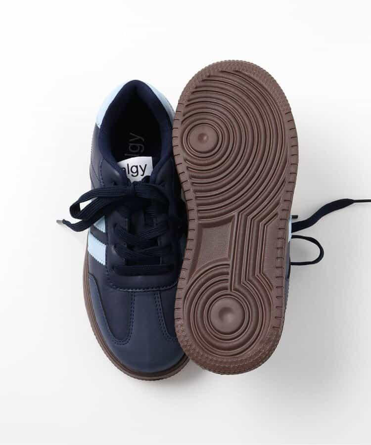 條紋休閒運動鞋