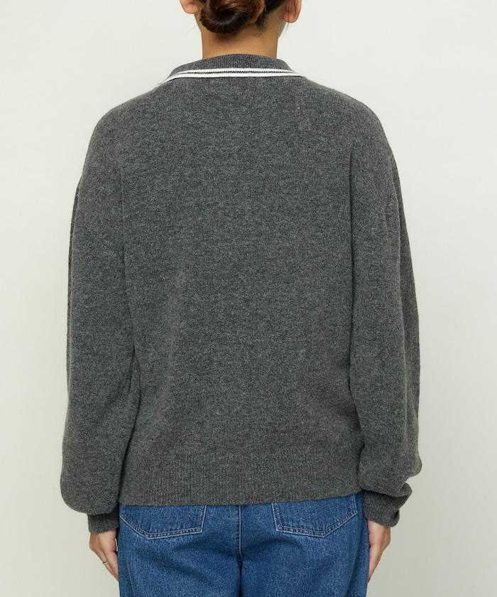 領口線條 單點刺繡 針織POLO衫