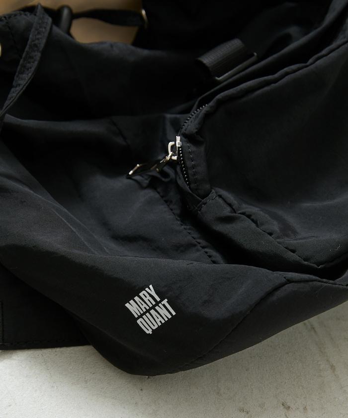 簡約刺繡尼龍雙肩包