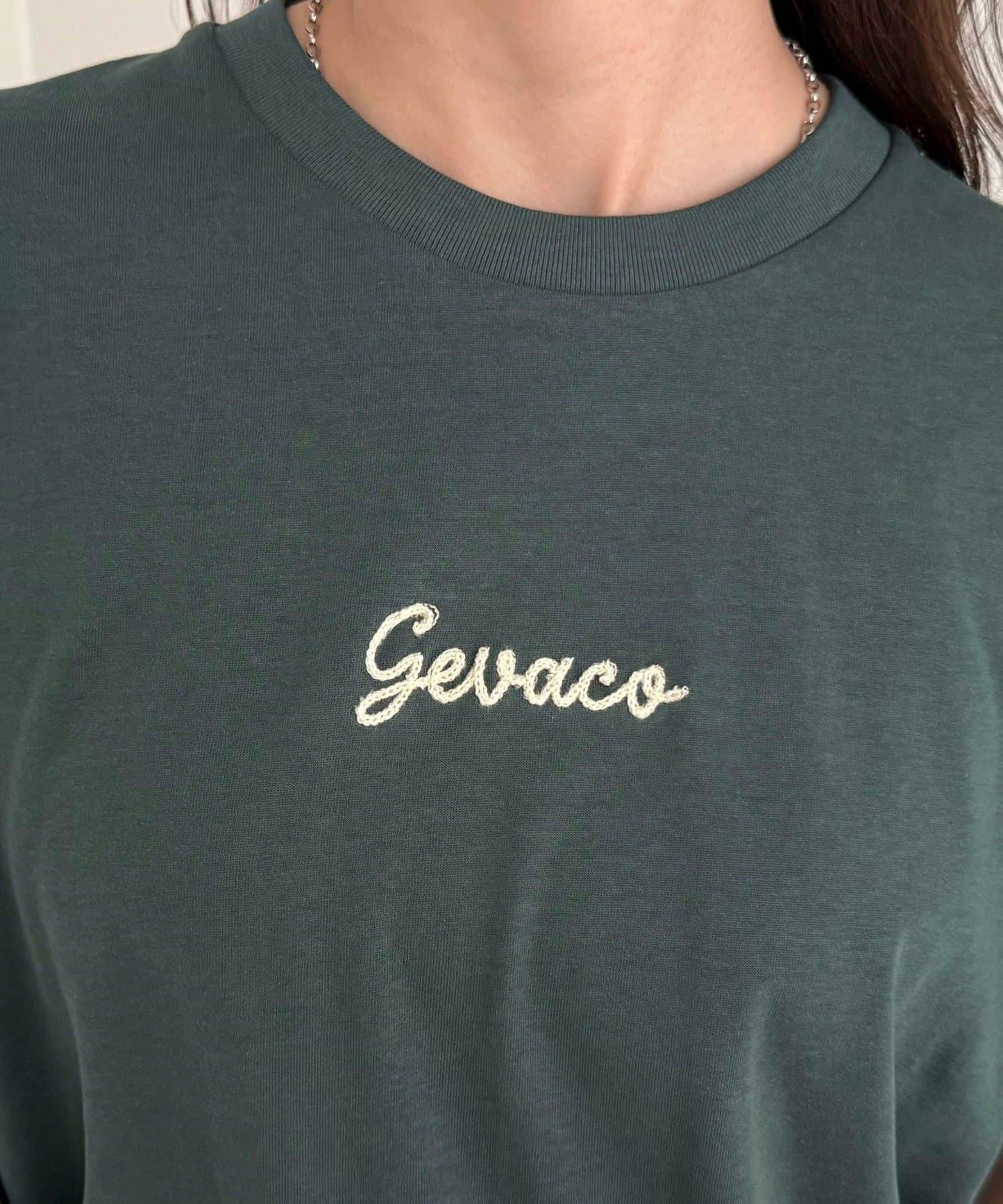 【GEVACO】單點標誌鏈條刺繡短袖T恤