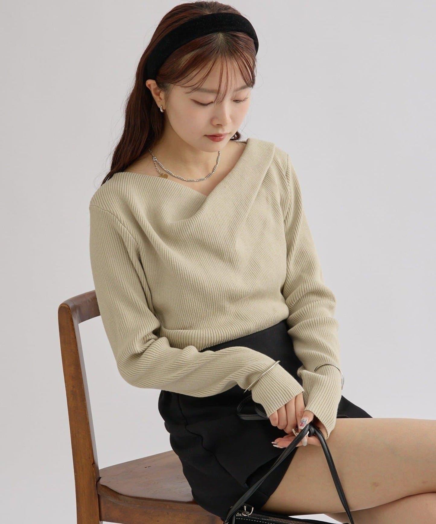 【米色・酒紅 EC限定!】一字肩羅紋針織衫