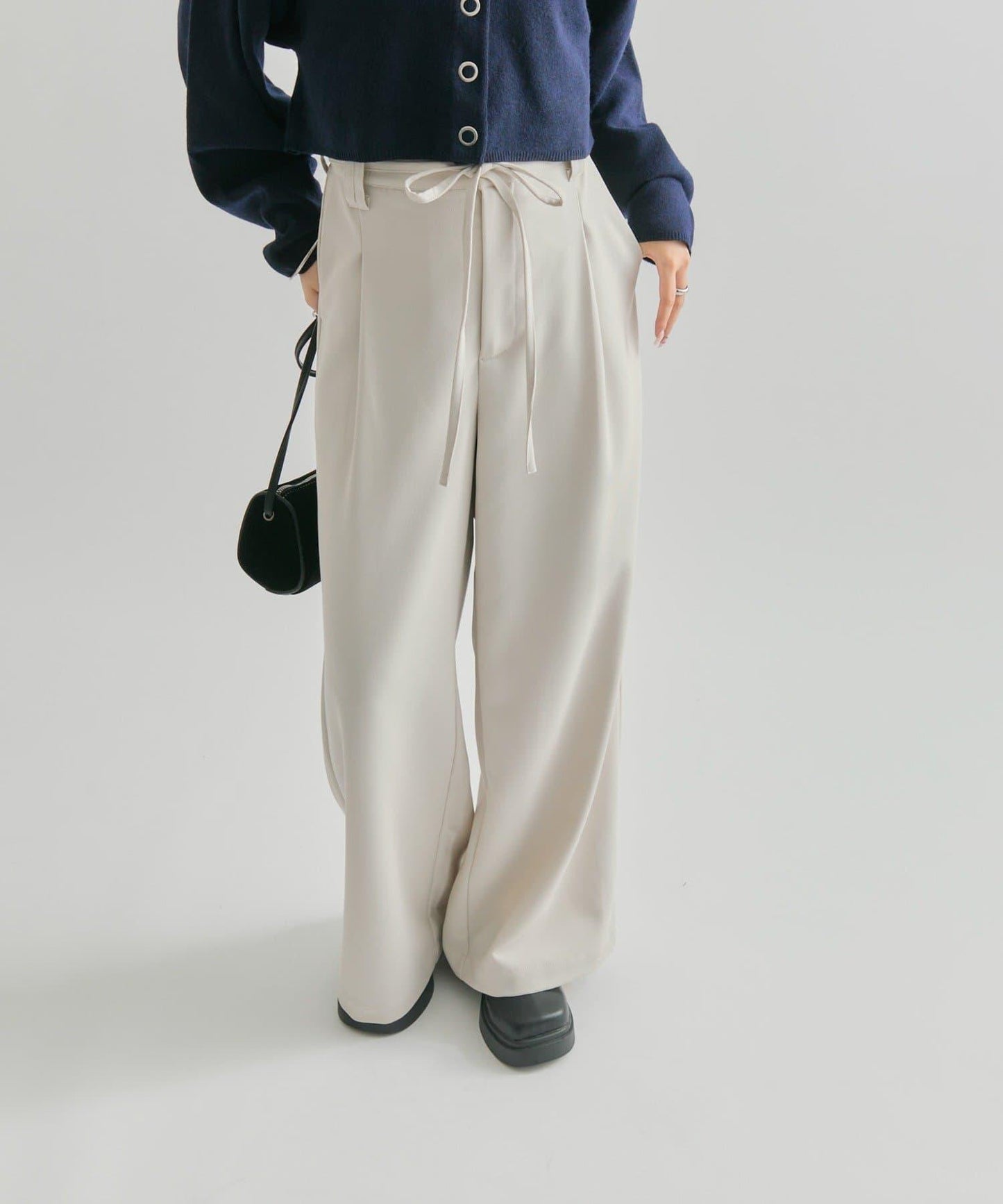 波浪腰帶休閒褲