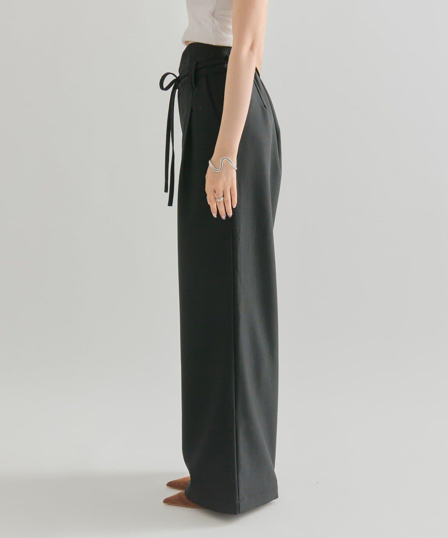 波浪腰帶休閒褲