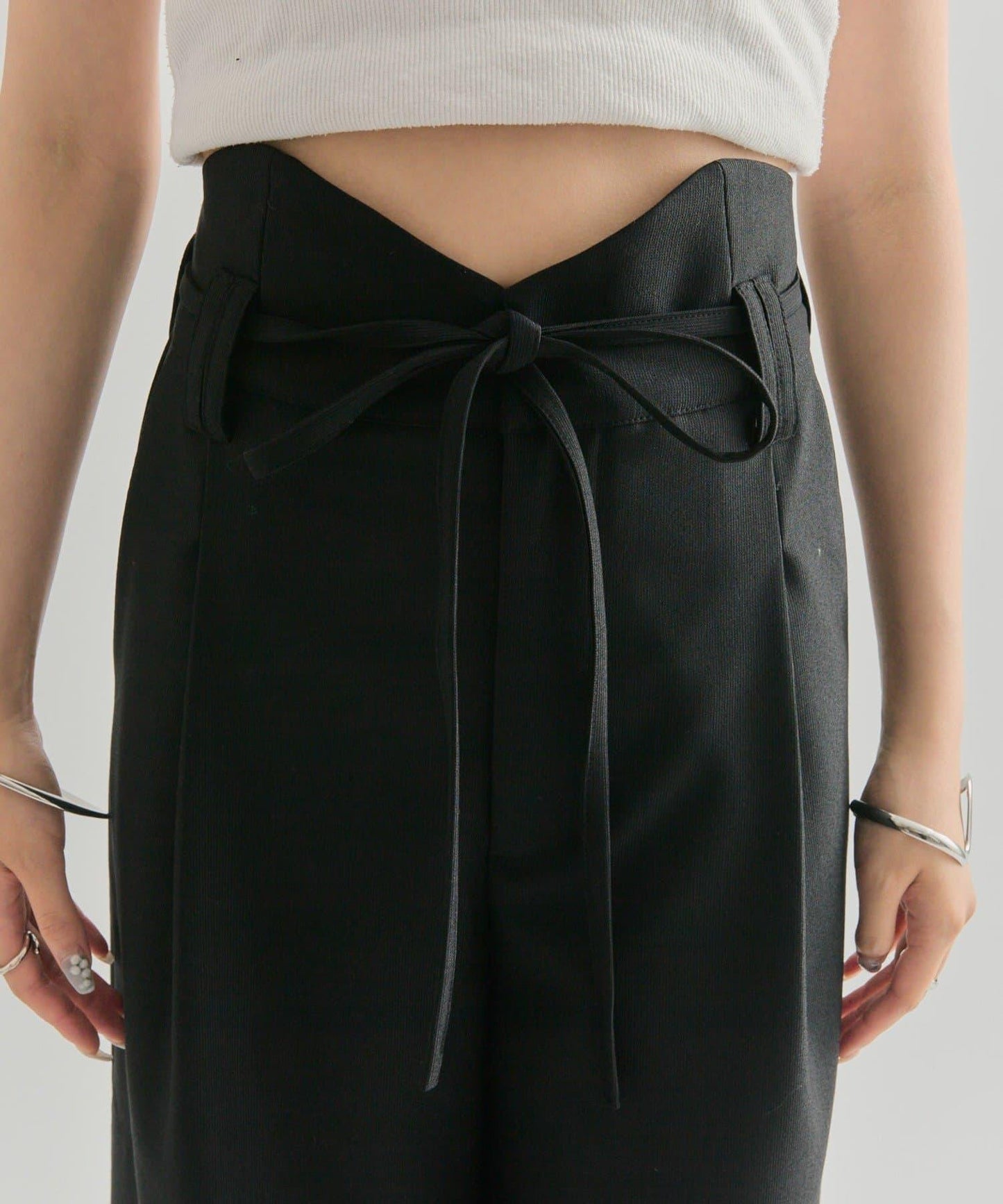 波浪腰帶休閒褲