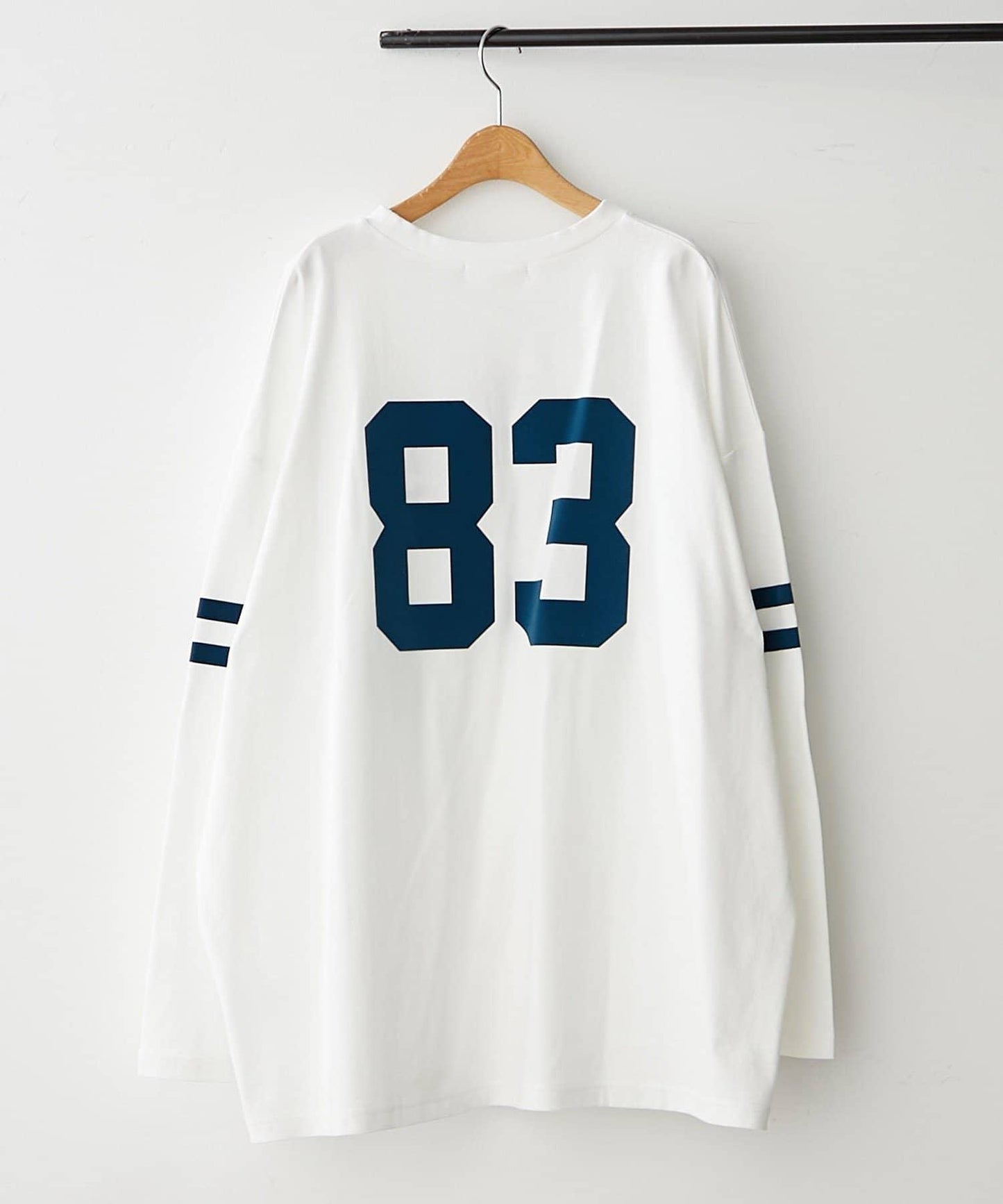 【NUNIFE】袖部條紋數字印花寬鬆T恤