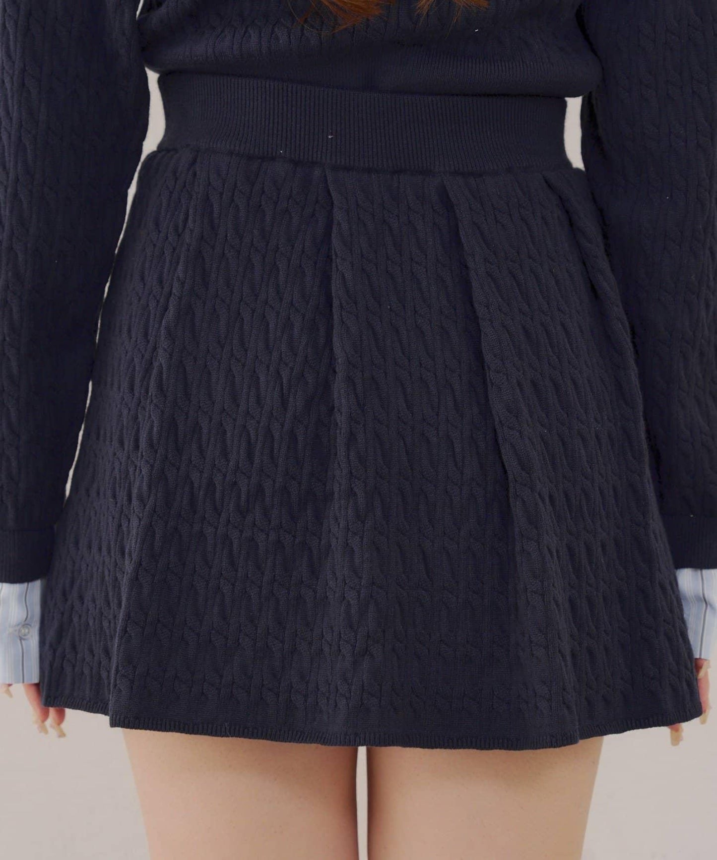 麻花針織開衫&迷你裙套裝