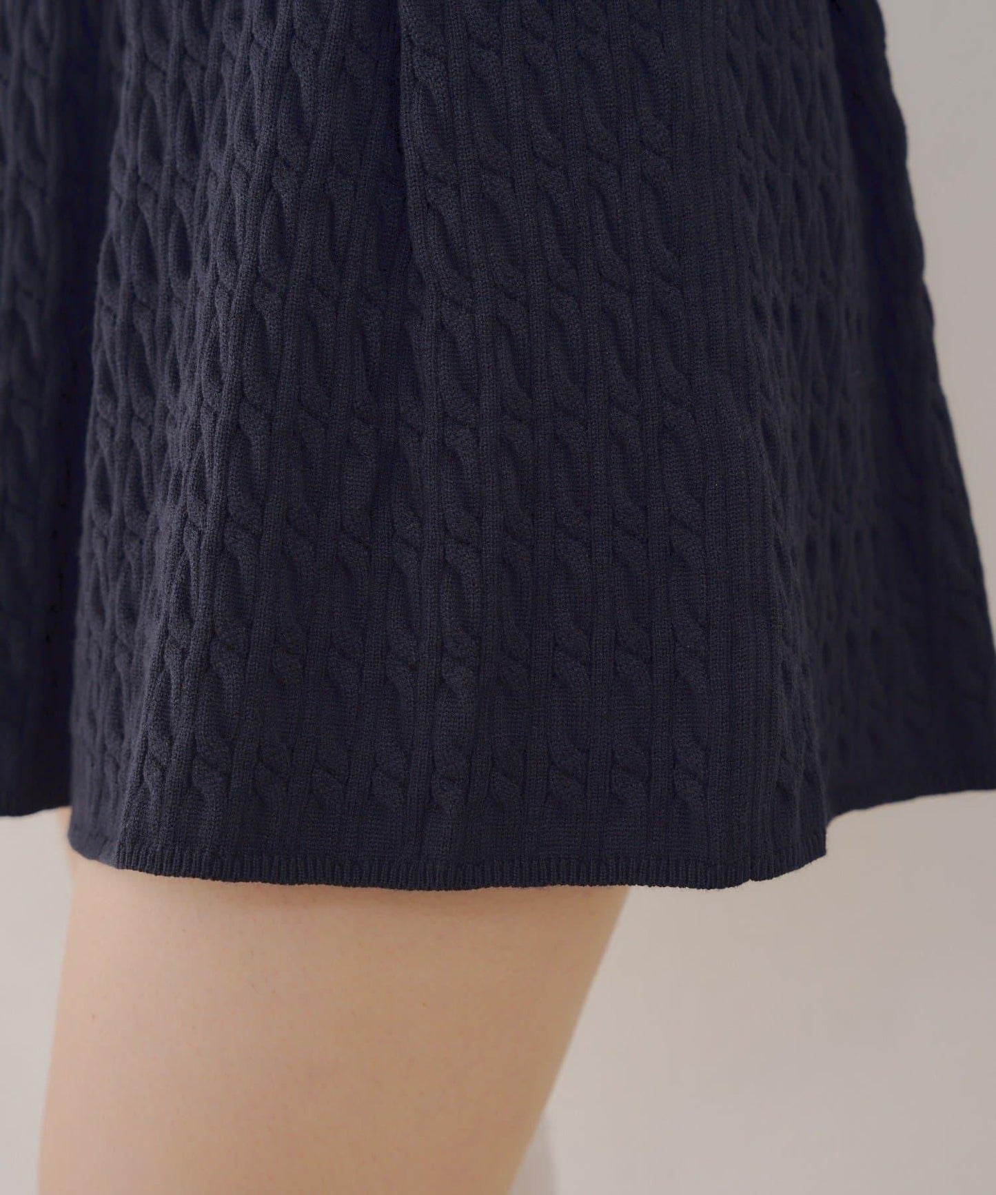 麻花針織開衫&迷你裙套裝