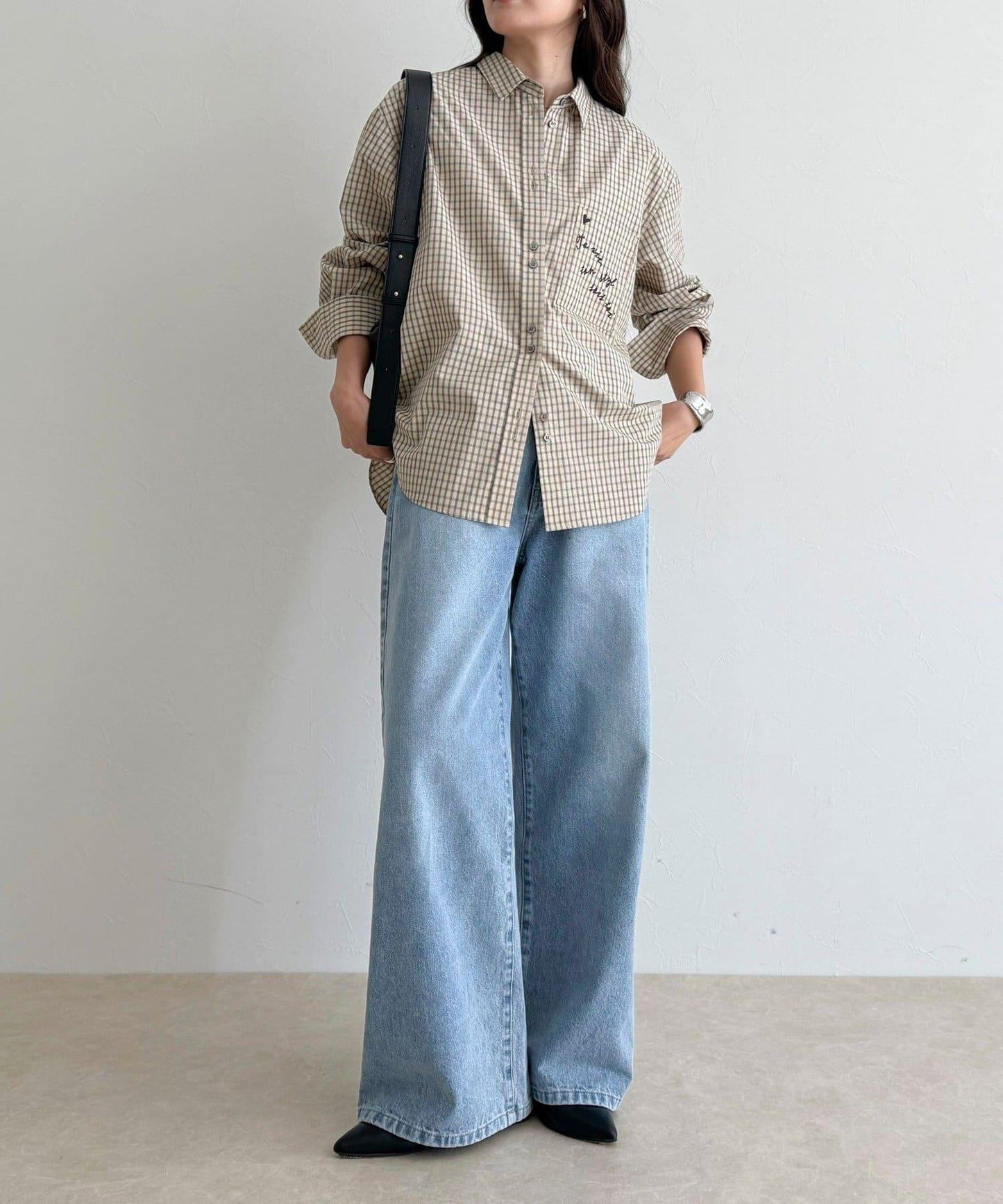 格紋刺繡襯衫