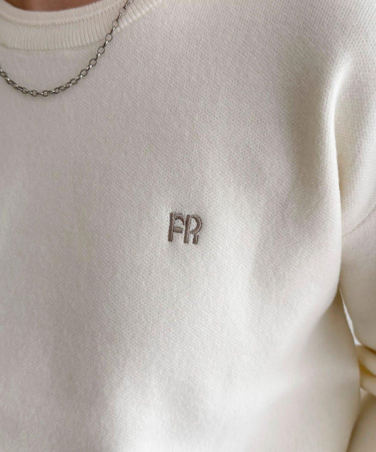 FR刺繡衛衣針織套頭衫