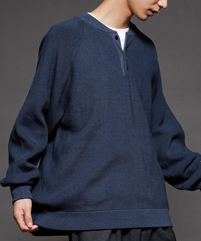 寬鬆版型 單面羅紋編織 亨利領 針織衫