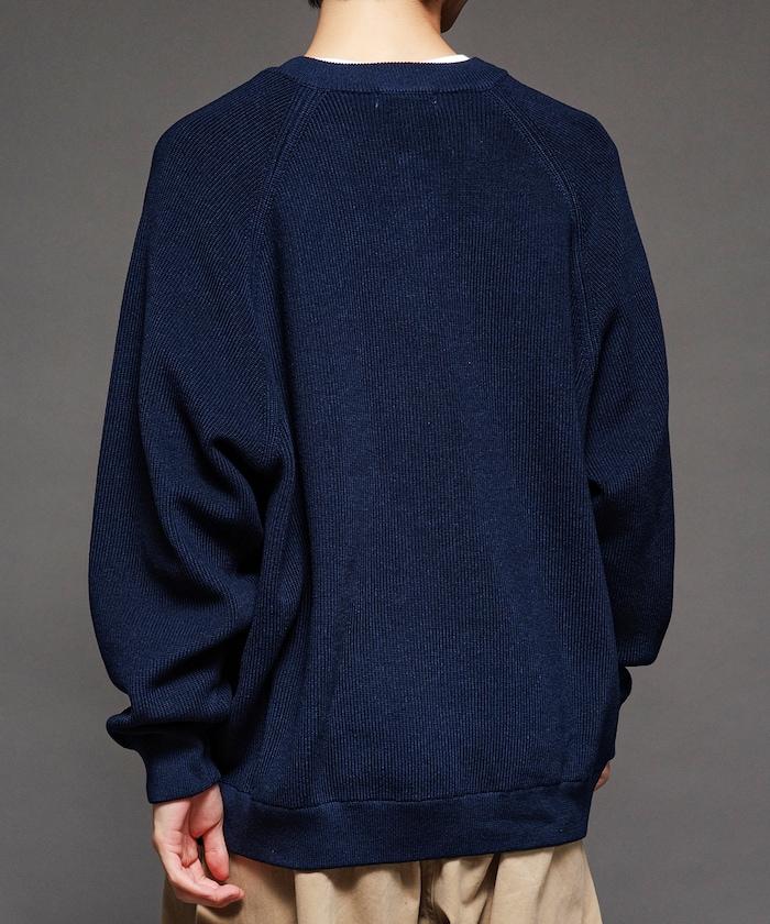 寬鬆版型 單面羅紋編織 亨利領 針織衫