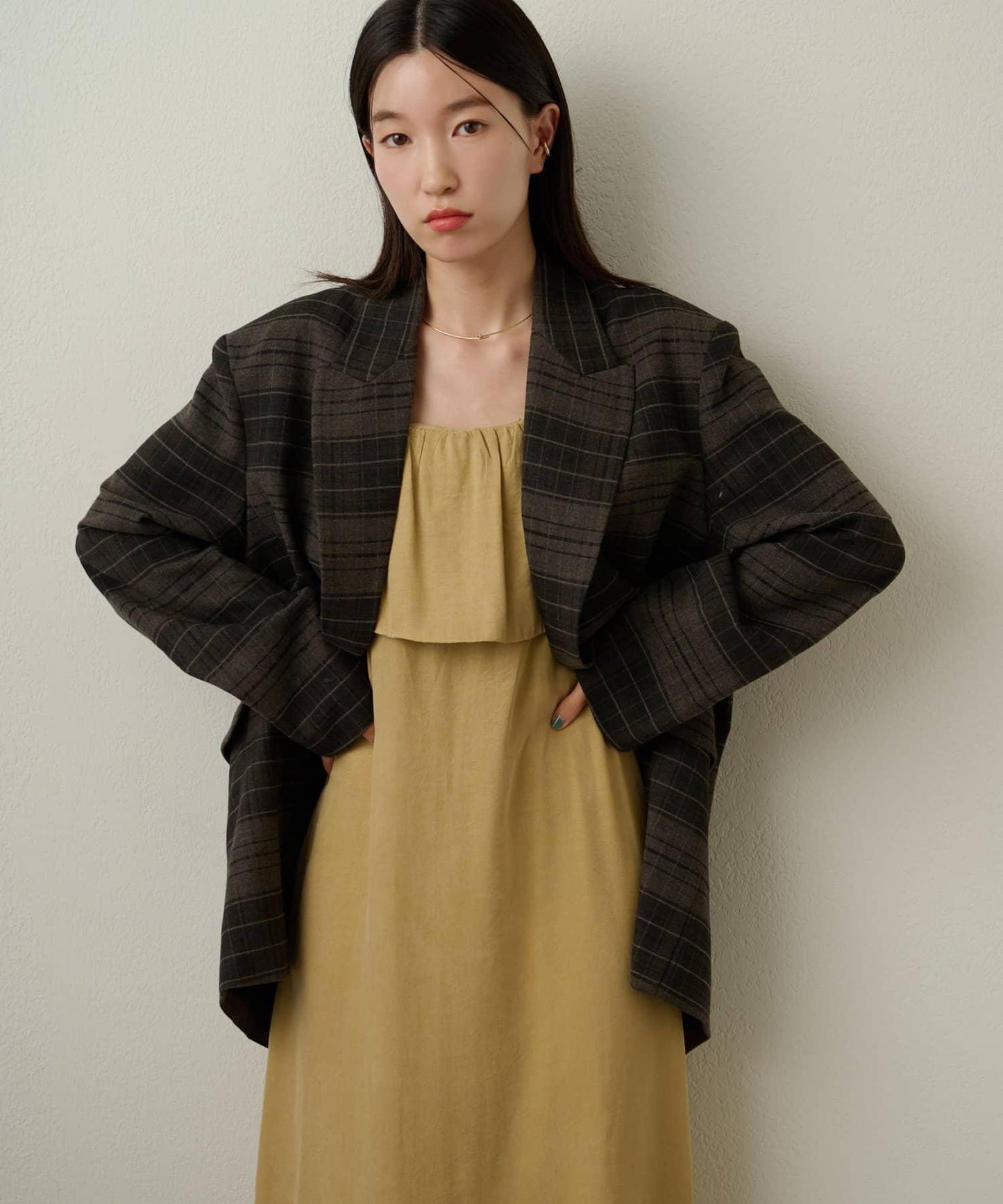 配腰帶西裝外套