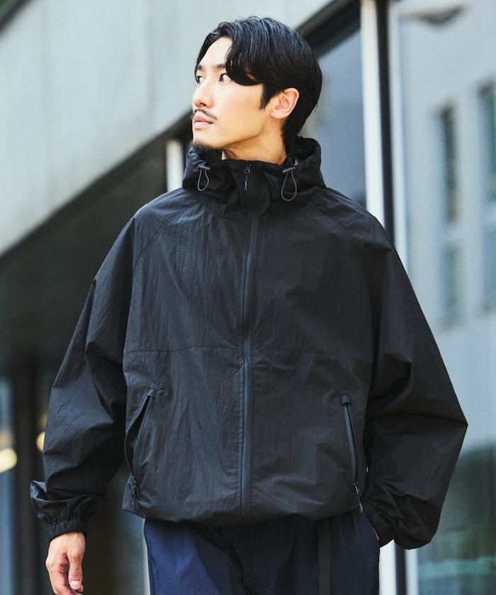 全氣候運動服 鈦加工尼龍連帽夾克
