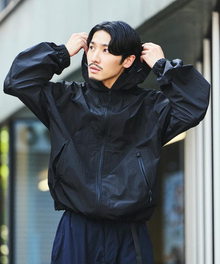 全氣候運動服 鈦加工尼龍連帽夾克