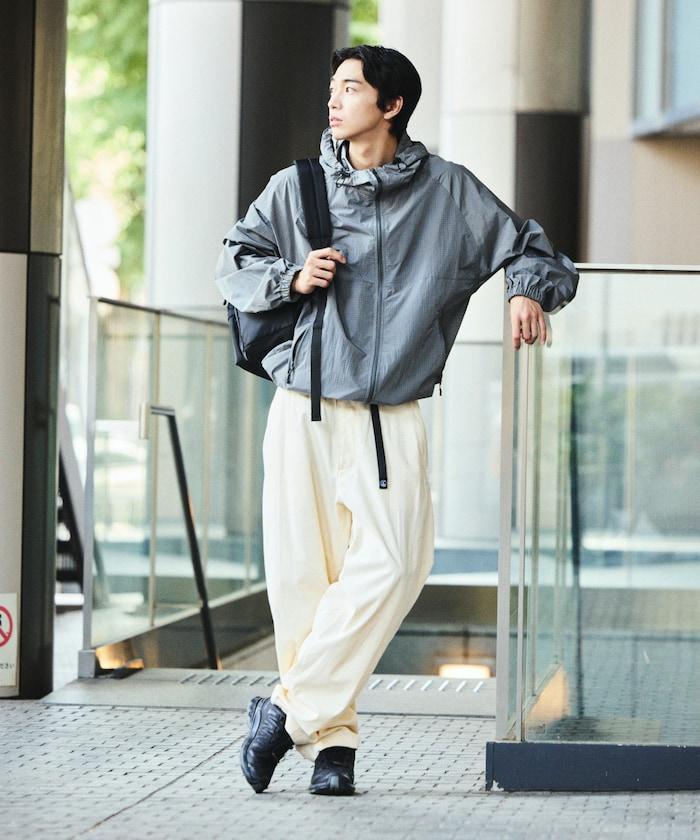 全氣候運動服 鈦加工尼龍連帽夾克