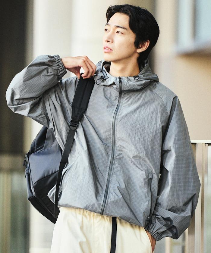 全氣候運動服 鈦加工尼龍連帽夾克