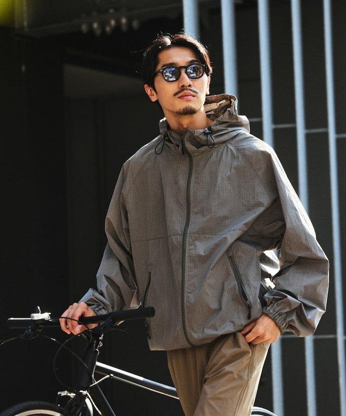全氣候運動服 鈦加工尼龍連帽夾克