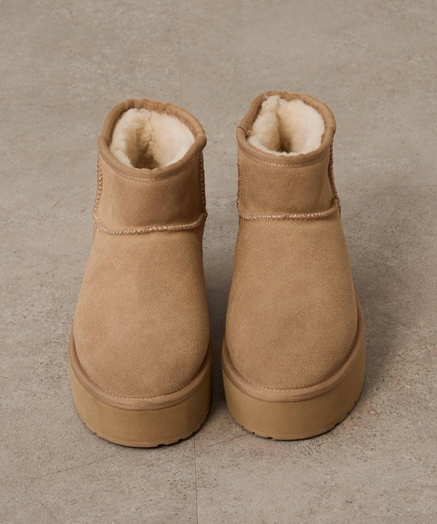 EMU 微羊毛厚底靴