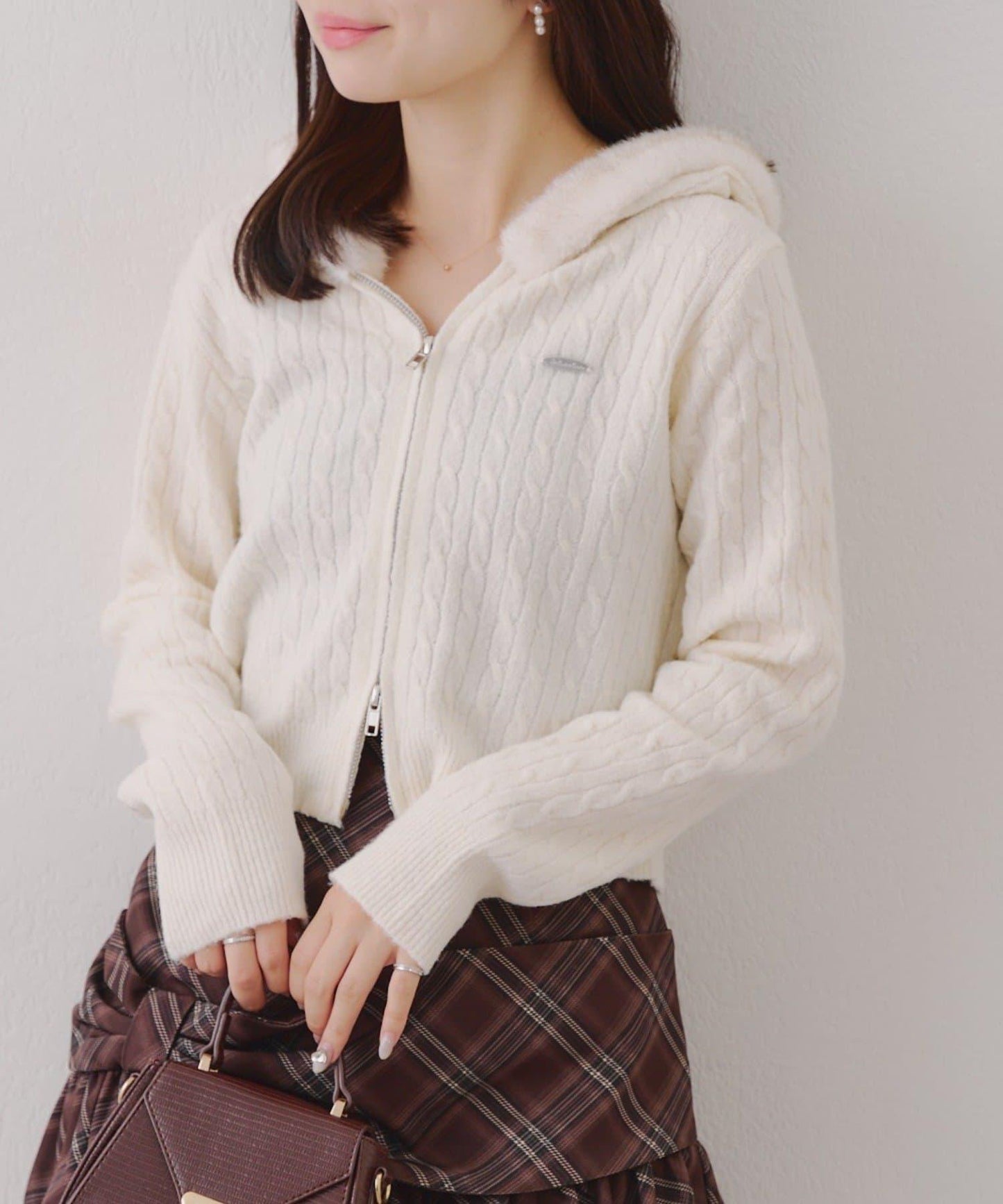 連帽毛絨拉鍊衛衣