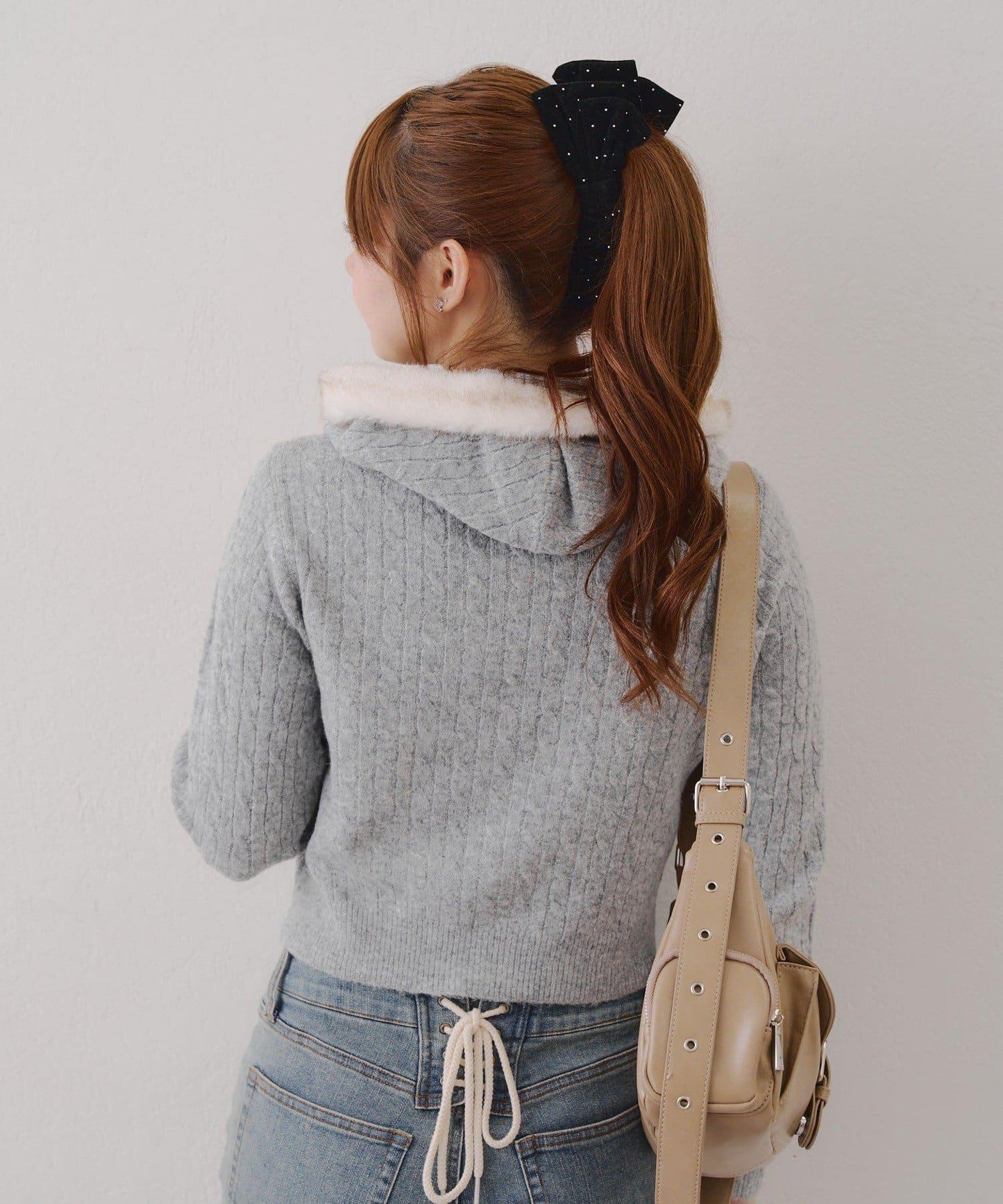 連帽毛絨拉鍊衛衣