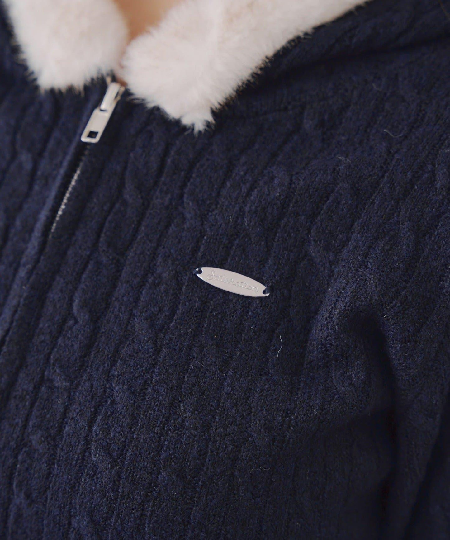 連帽毛絨拉鍊衛衣