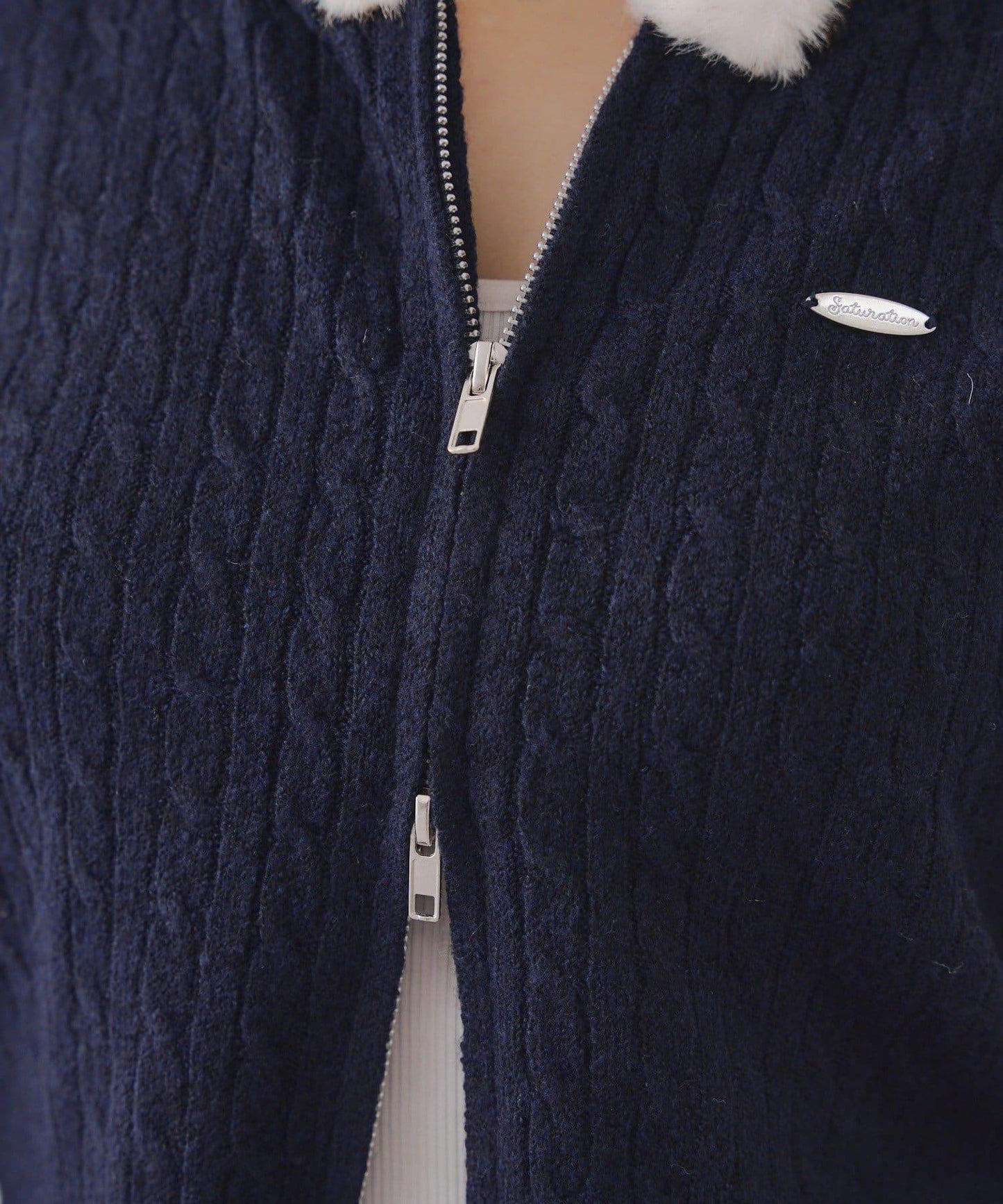 連帽毛絨拉鍊衛衣