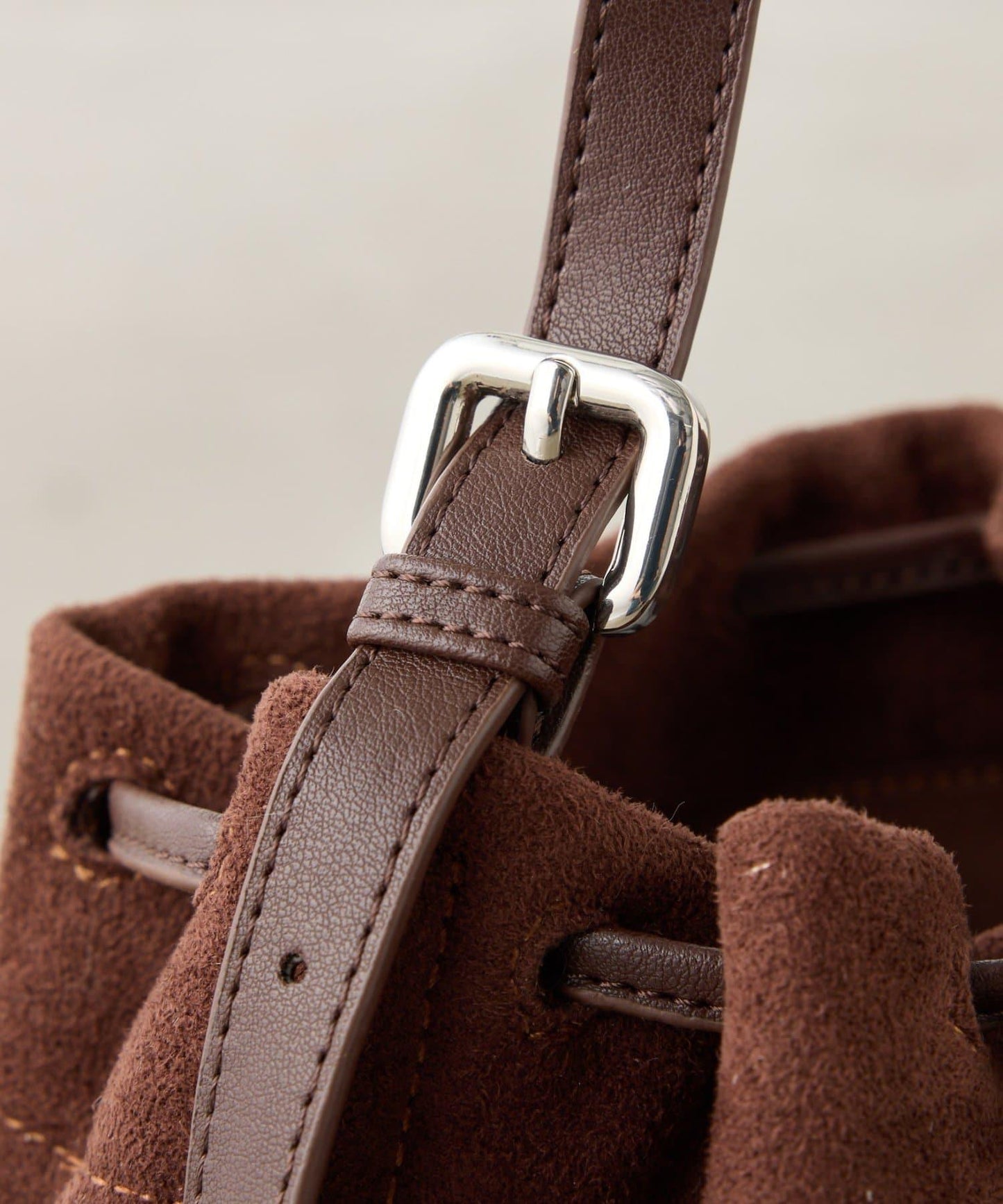 【PAPILLONNER/パピヨネ】鉚釘單肩包