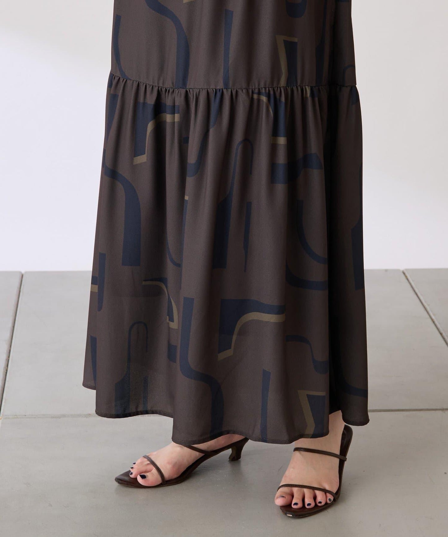 【遮體型】幾何圖案連衣裙/半正式場合