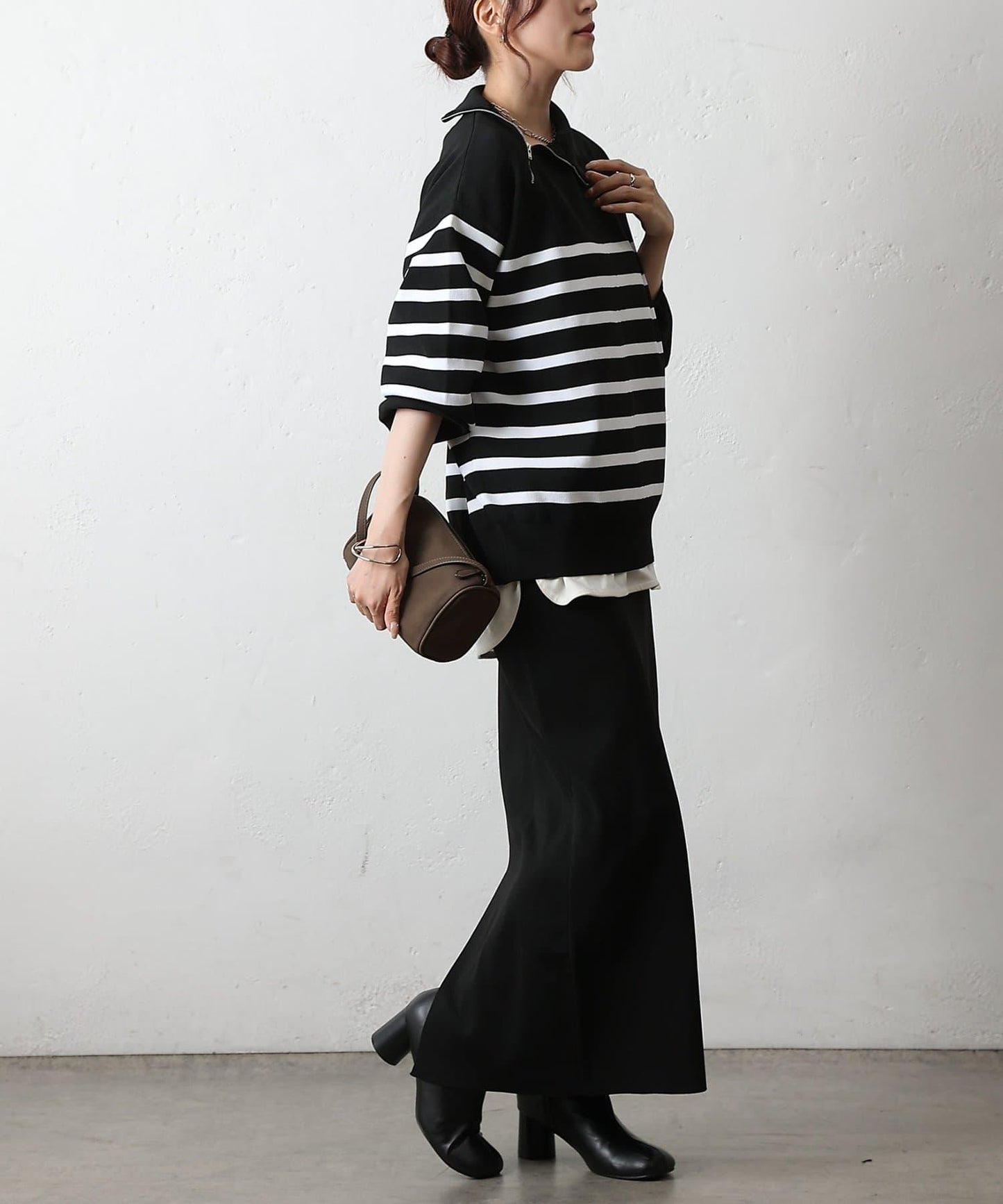 【AW】滌綸紗側頸拉鍊條紋針織衫