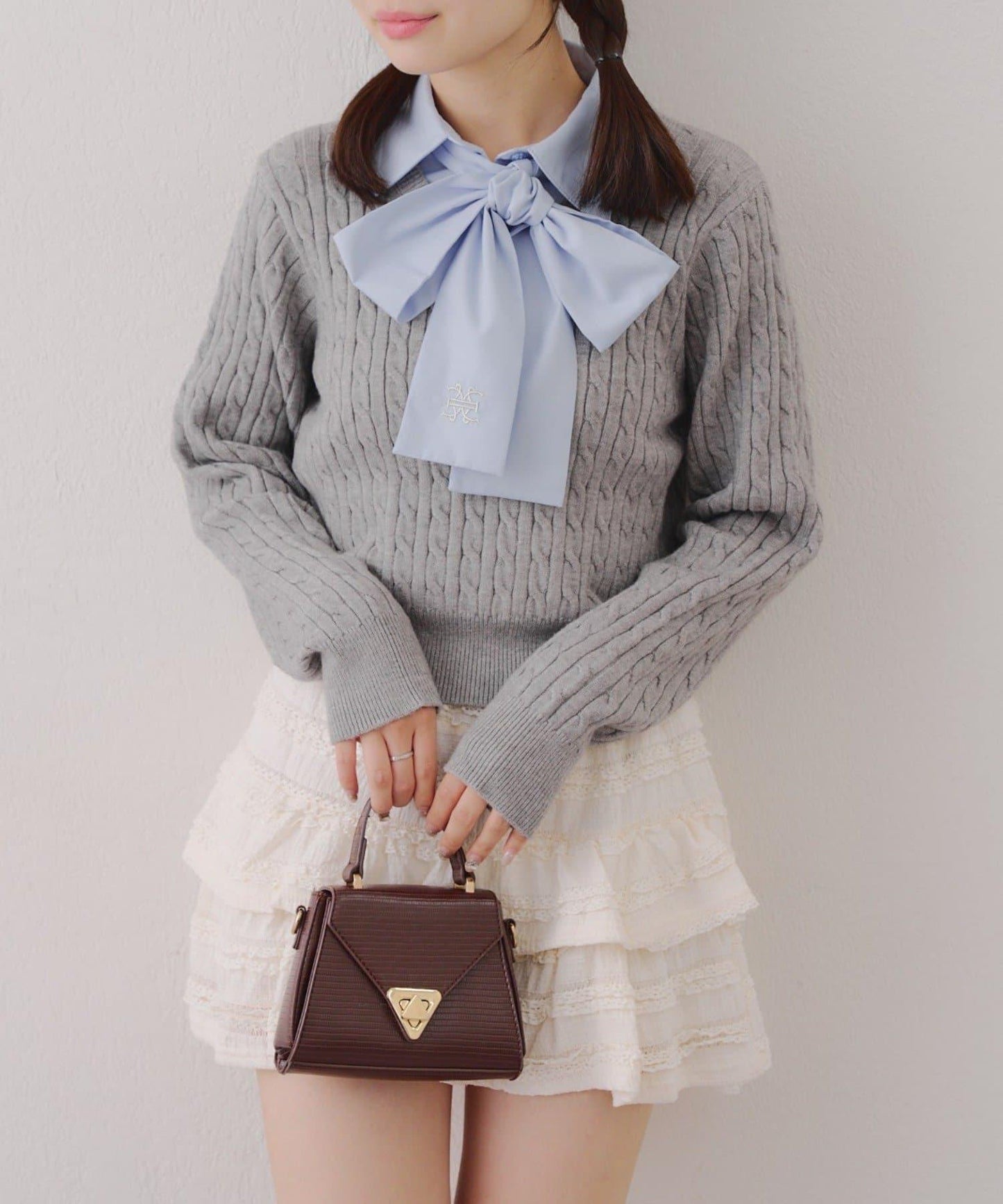 蝴蝶結領繫帶麻花針織套頭衫