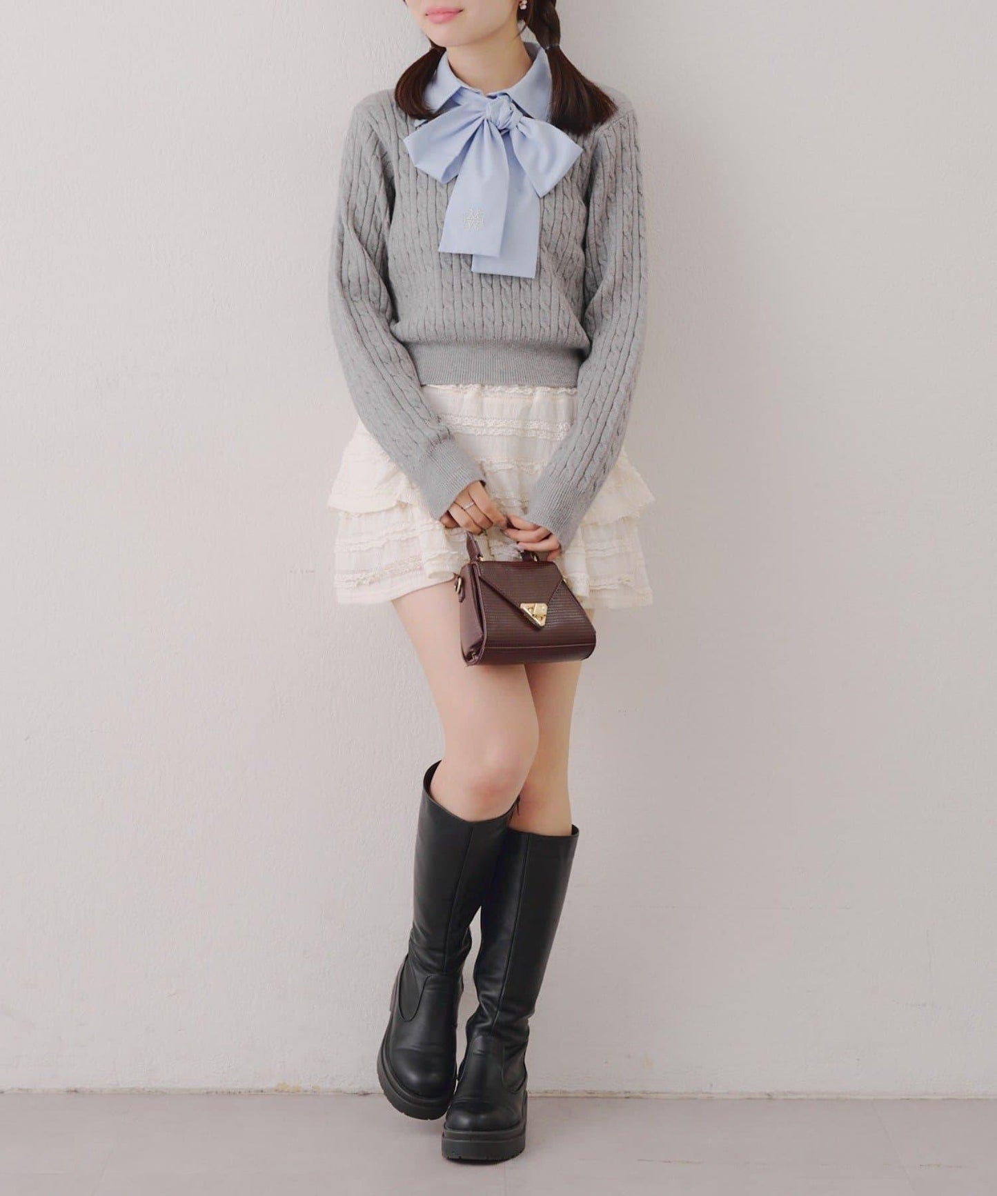 蝴蝶結領繫帶麻花針織套頭衫