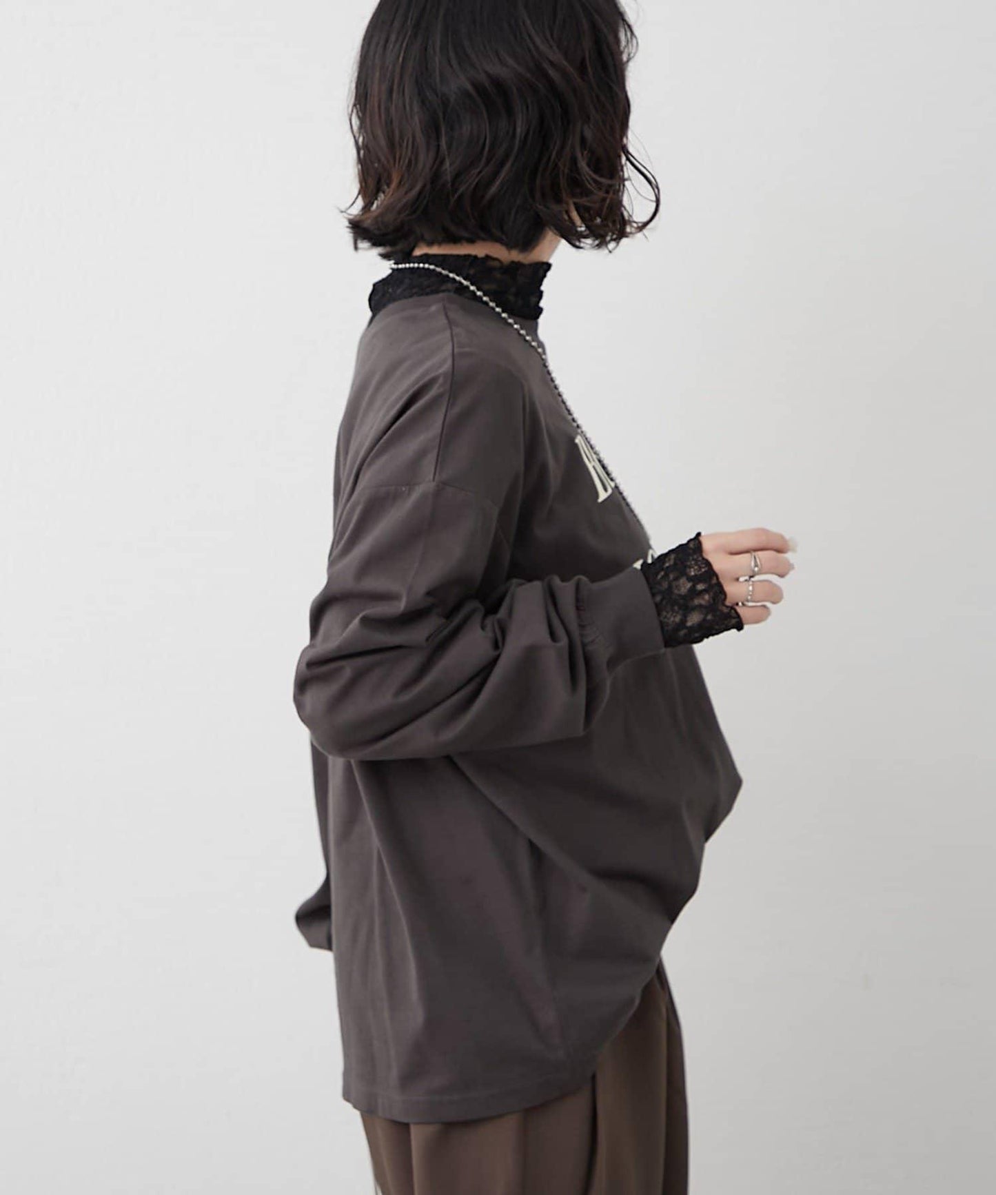 【前後兩穿】前胸印花長袖T恤