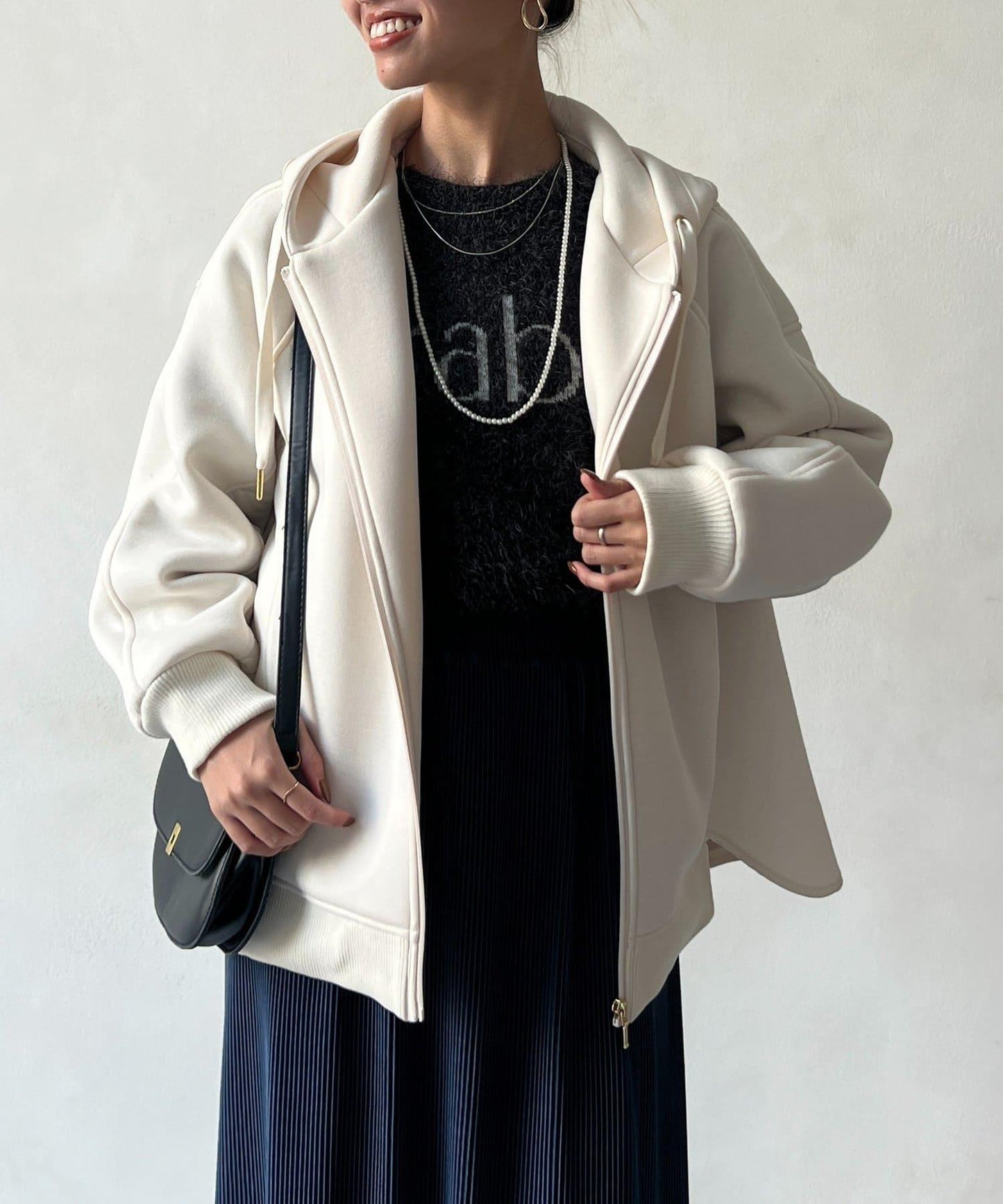 現代風格拼接棉服連帽夾克