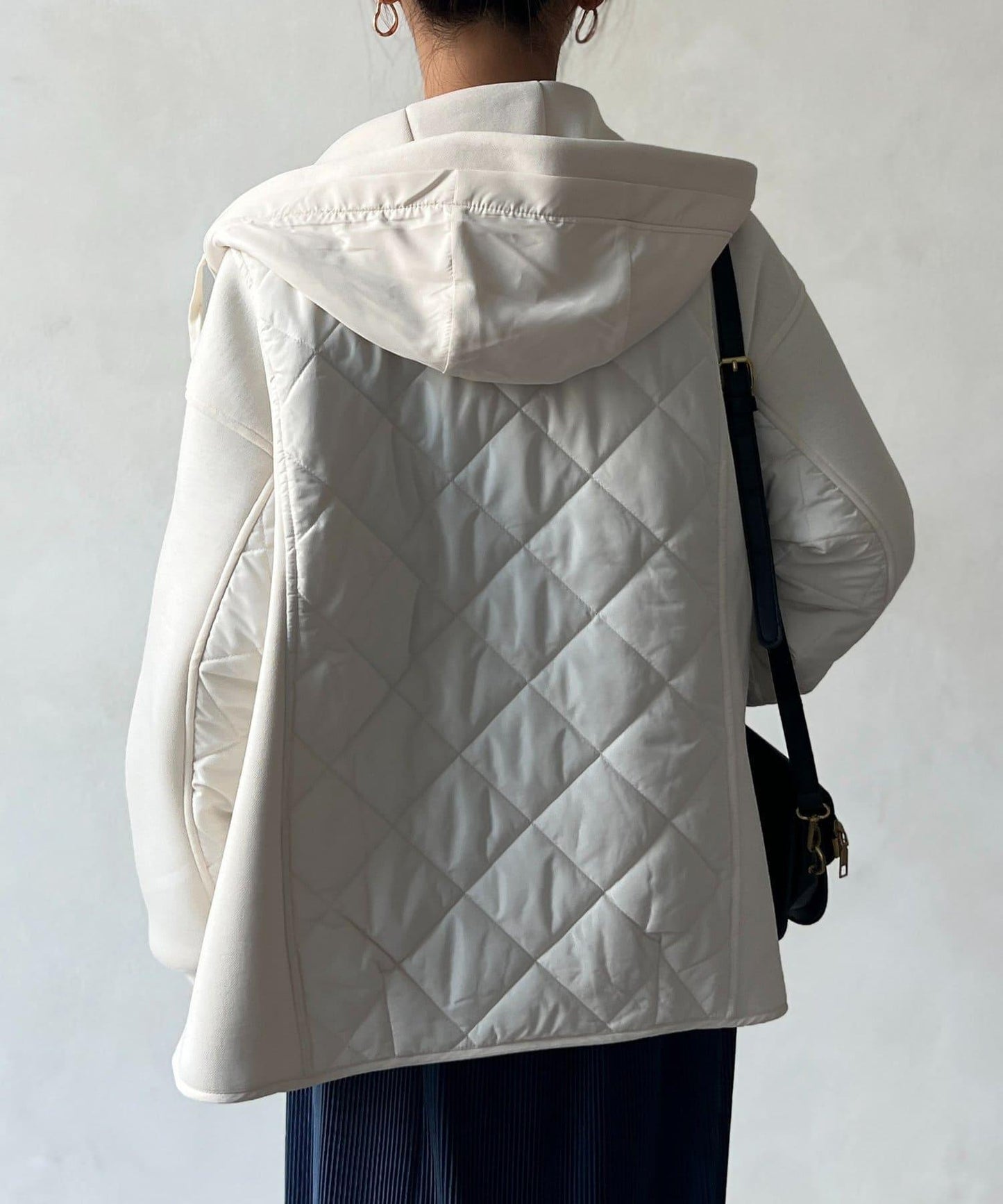 現代風格拼接棉服連帽夾克