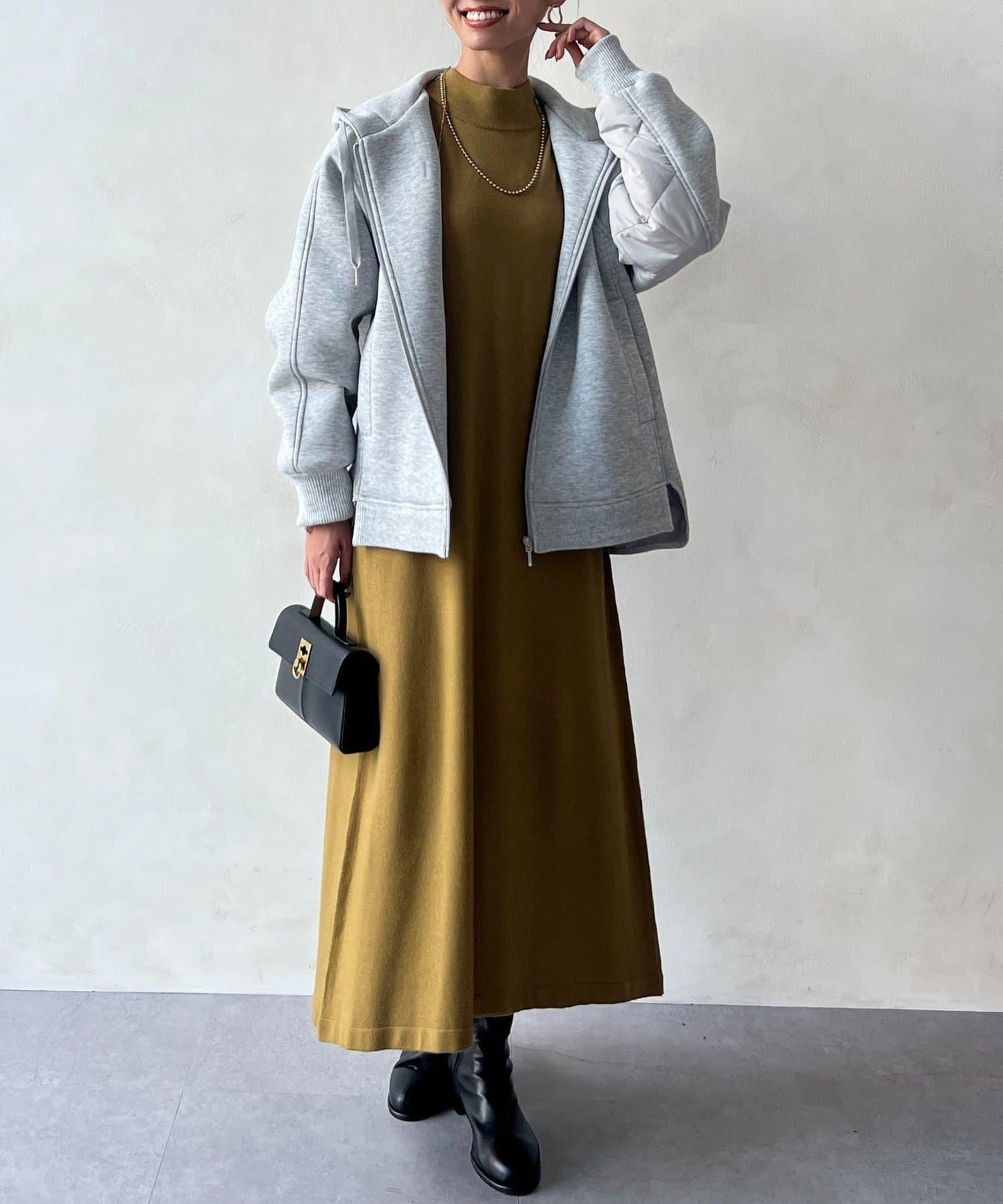 現代風格拼接棉服連帽夾克